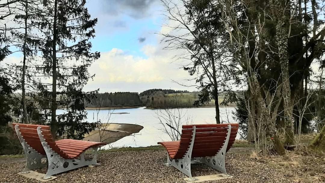Buetgenbach Ferienhaus Lorea ภายนอก รูปภาพ